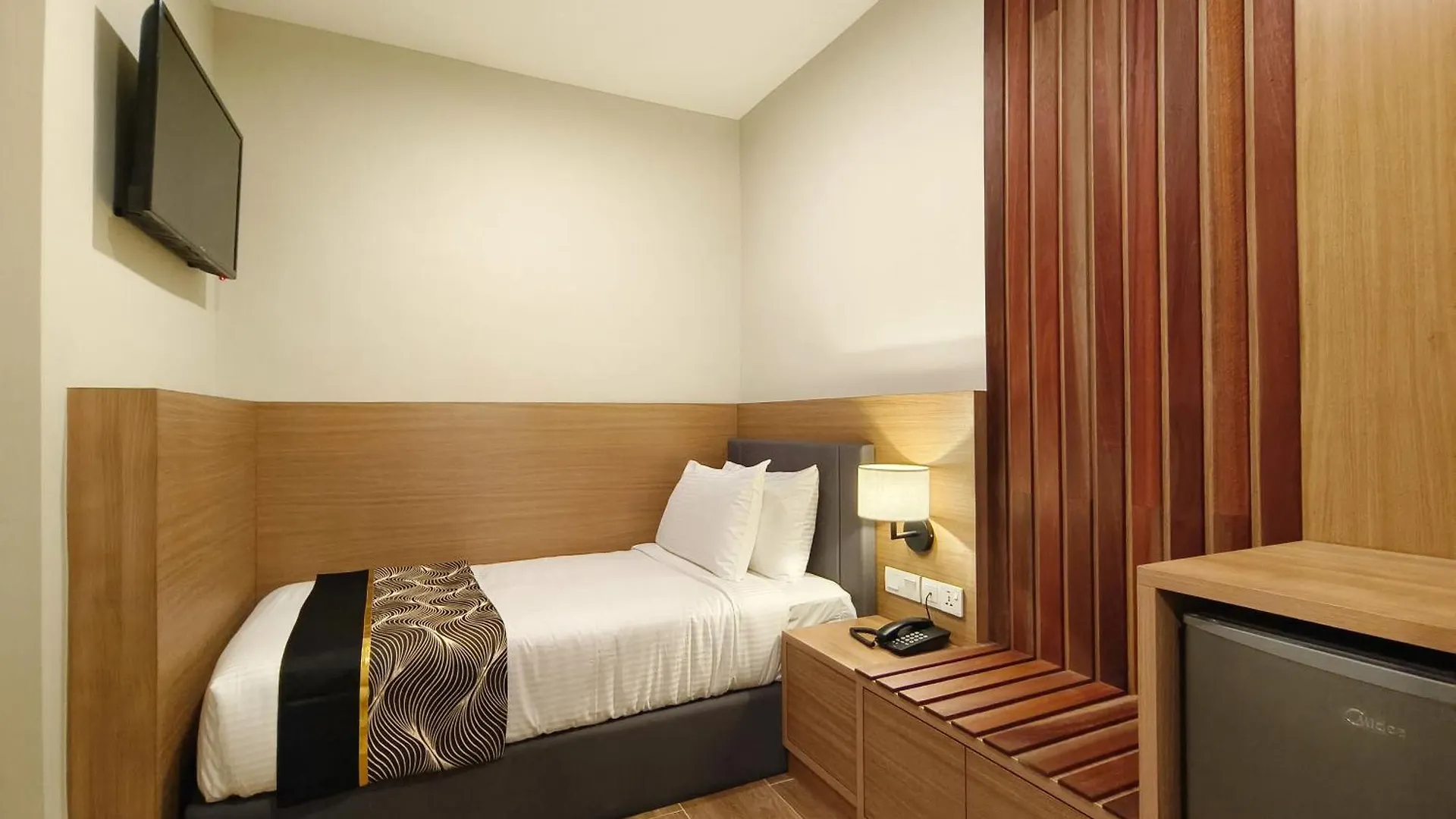 Zoom Hotel George Town